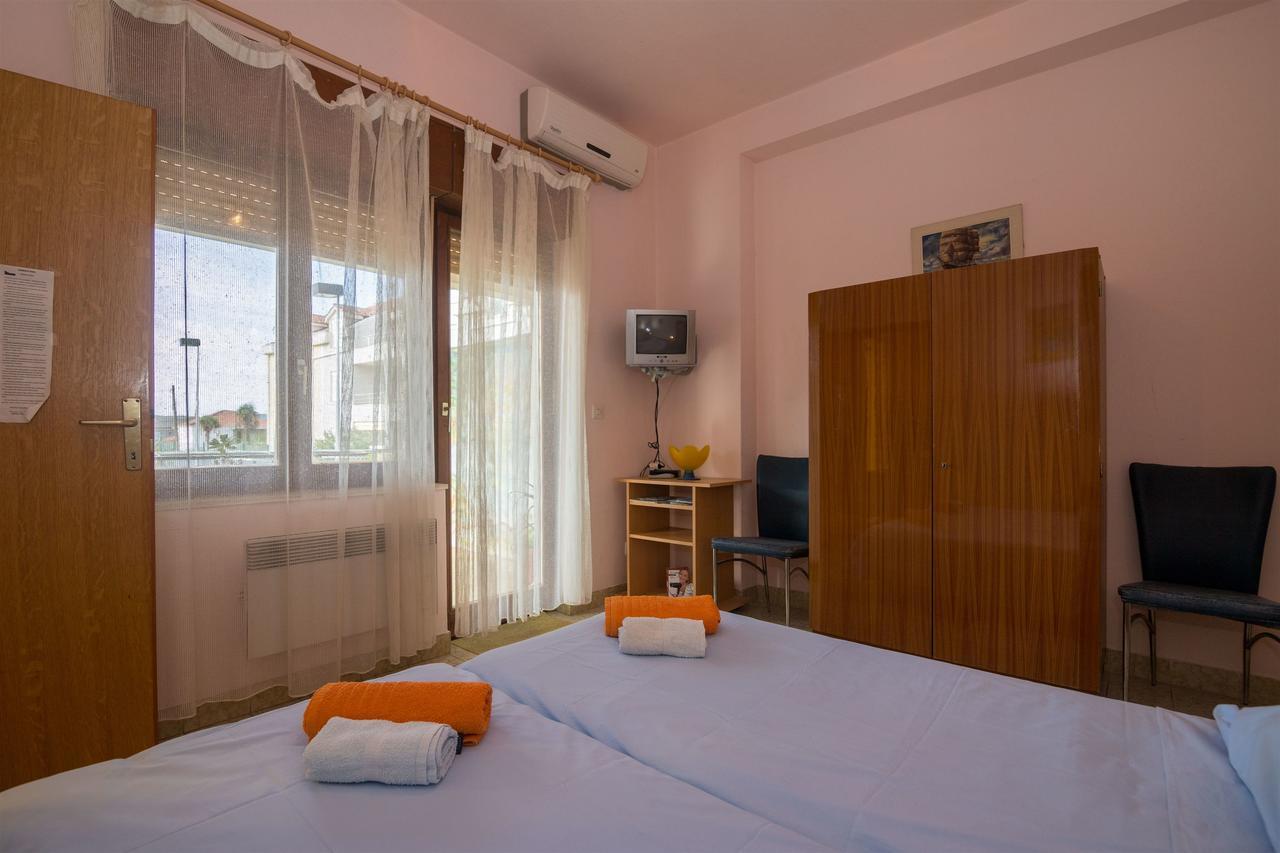 Apartments Ante Kaštela エクステリア 写真