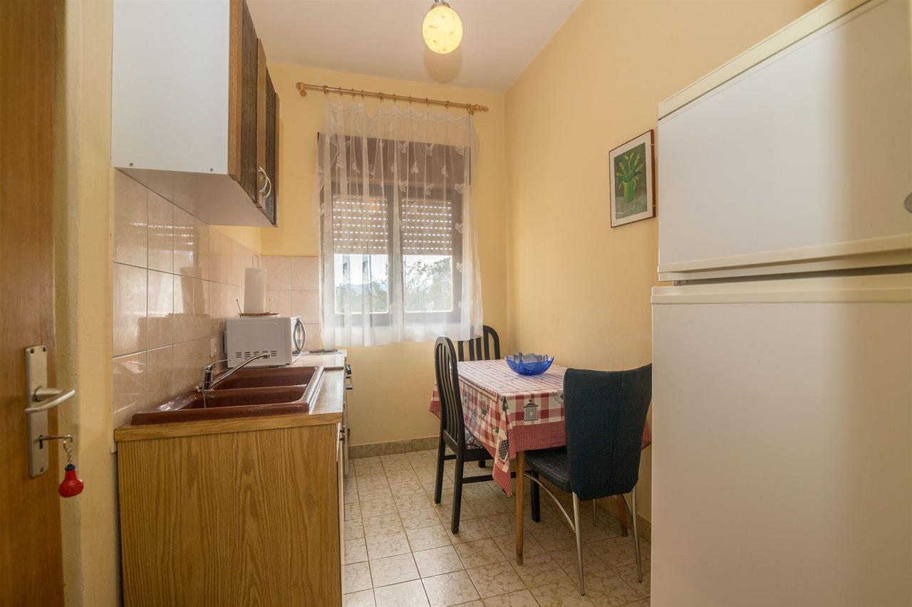 Apartments Ante Kaštela エクステリア 写真