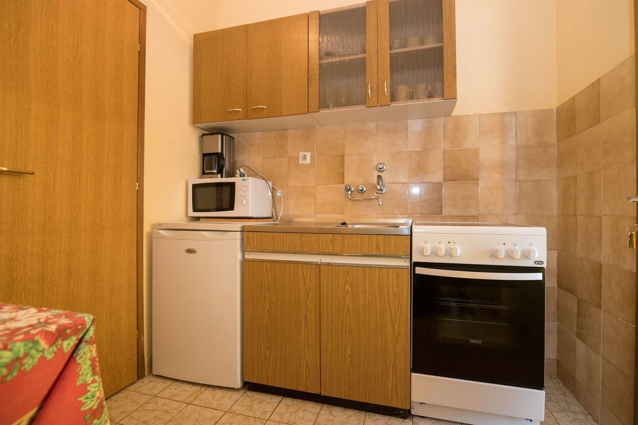 Apartments Ante Kaštela エクステリア 写真